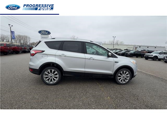 2018 Ford Escape Titanium (Stk: JUB91670) in Wallaceburg - Image 8 of 24