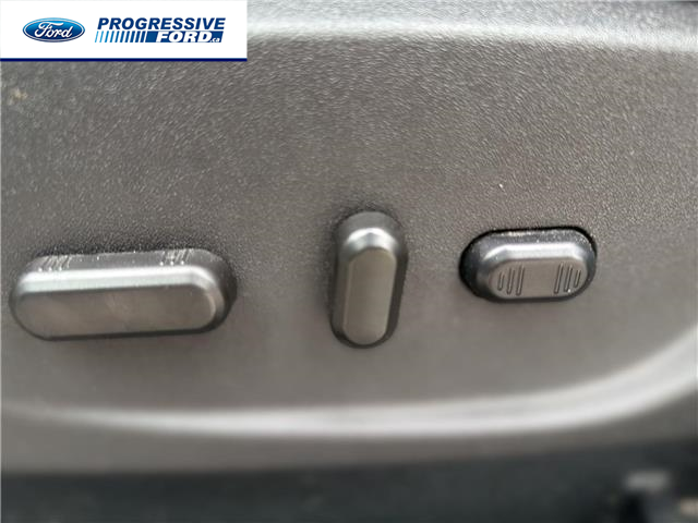 2018 Ford Escape Titanium (Stk: JUB91670) in Wallaceburg - Image 11 of 24
