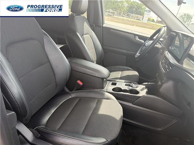2025 Ford Escape PHEV (Stk: SUB06103) in Wallaceburg - Image 16 of 17