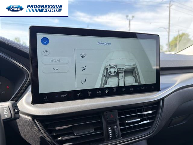 2025 Ford Escape PHEV (Stk: SUB09577) in Wallaceburg - Image 11 of 17