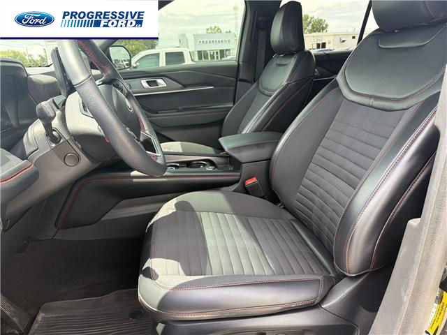 2025 Ford Explorer ST-Line (Stk: SGA95512T) in Wallaceburg - Image 11 of 27