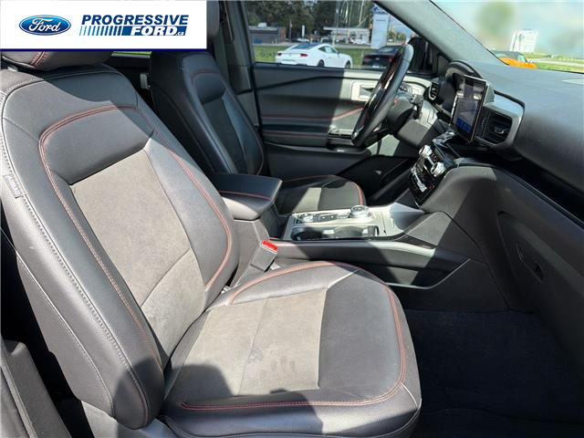 2023 Ford Explorer ST-Line (Stk: PGB48217T) in Wallaceburg - Image 25 of 26