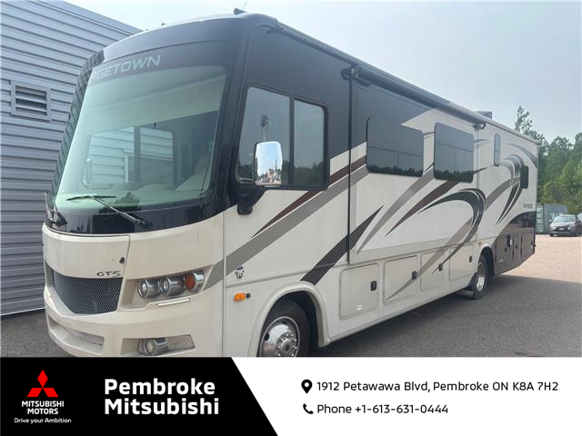 2018 Ford F-53 Motorhome Chassis Base (Stk: P530) in Pembroke - Image 1 of 1