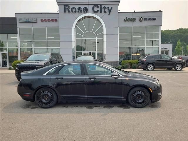 2013 Lincoln MKZ Base (Stk: P2044D) in Welland - Image 1 of 6