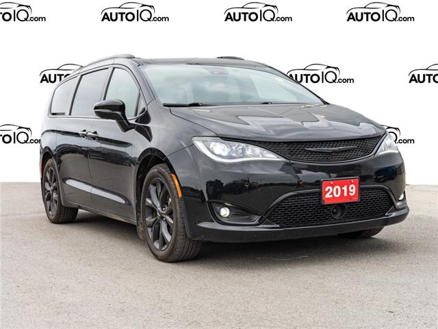 2019 Chrysler Pacifica Limited (Stk: 11093UQ) in Innisfil - Image 1 of 26