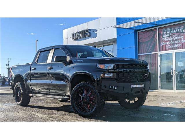 2021 Chevrolet Silverado 1500 Custom (Stk: 233886) in Claresholm - Image 1 of 28