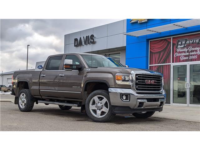 2015 GMC Sierra 2500HD SLT (Stk: 150862) in Claresholm - Image 1 of 37