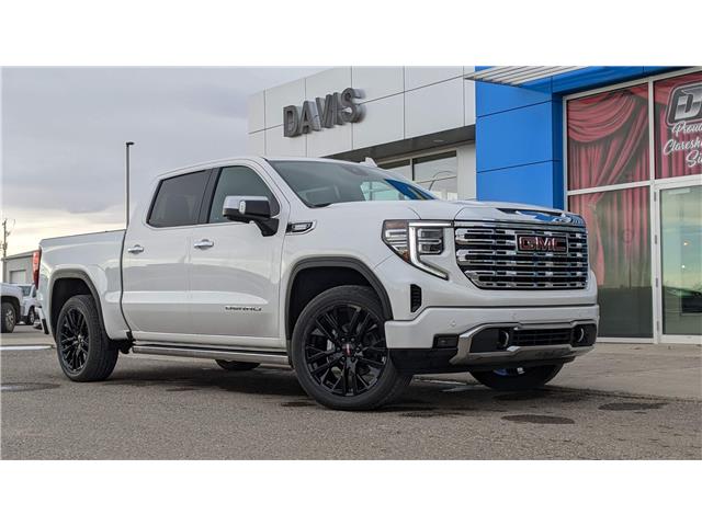 2022 GMC Sierra 1500 Denali (Stk: 242206) in Claresholm - Image 1 of 41
