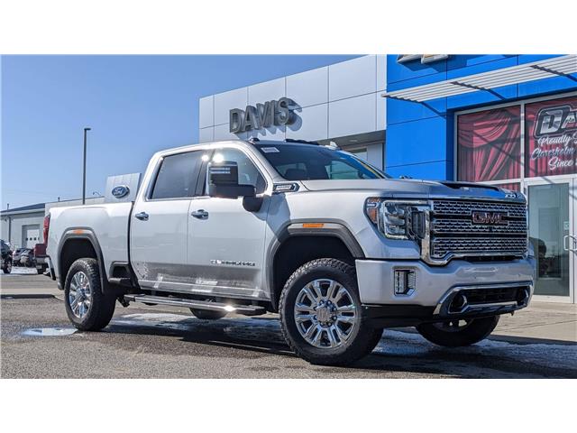 2023 GMC Sierra 3500HD Denali (Stk: 246175) in Claresholm - Image 1 of 43