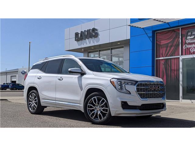 2023 GMC Terrain Denali (Stk: 246912) in Claresholm - Image 1 of 44