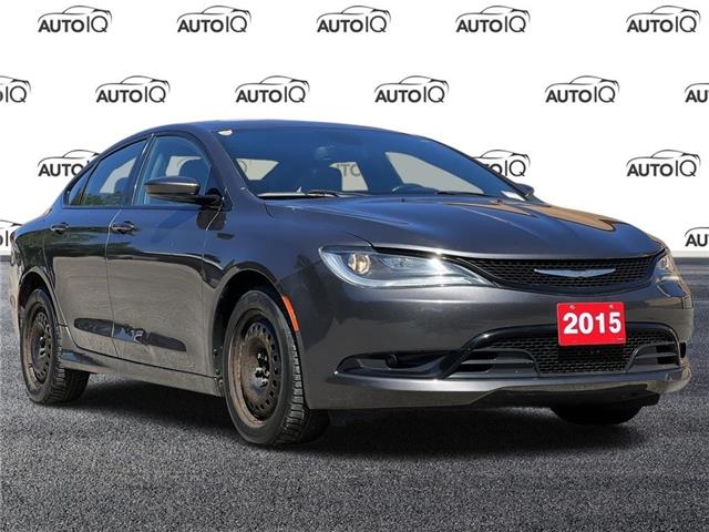 2015 Chrysler 200 S (Stk: 23V1390AXJZ) in Kitchener - Image 1 of 21
