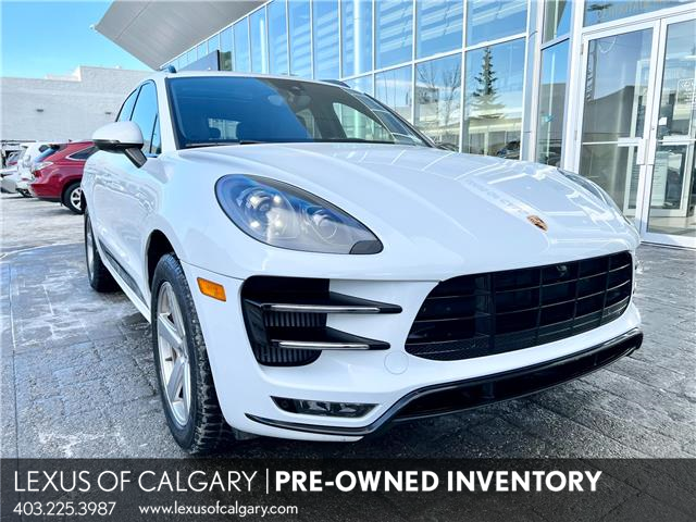 2018 Porsche Macan Turbo w/Performance Package (Stk: 230102A) in Calgary - Image 1 of 16