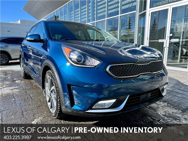 2018 Kia Niro SX Touring (Stk: 230213B) in Calgary - Image 1 of 17