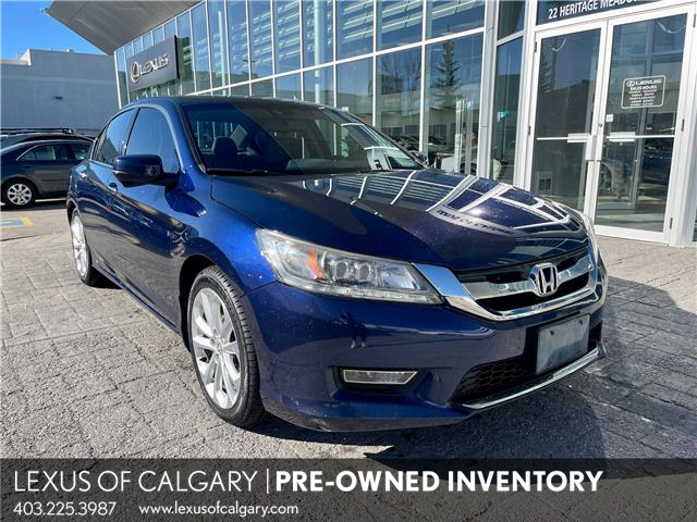 2013 Honda Accord Touring V6 (Stk: 240132A) in Calgary - Image 1 of 19