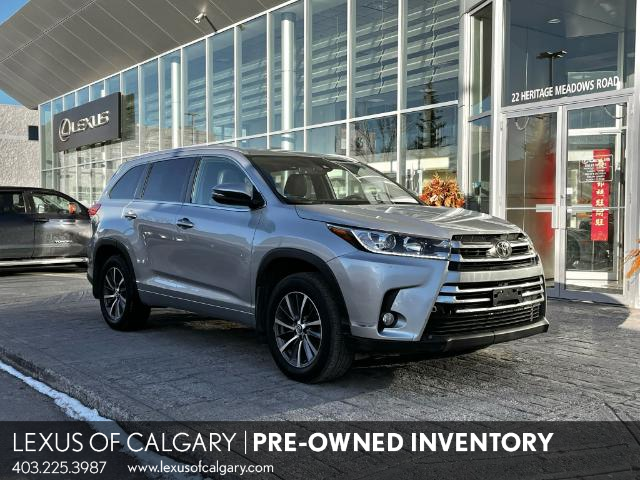 2018 Toyota Highlander XLE (Stk: 240455B) in Calgary - Image 1 of 26