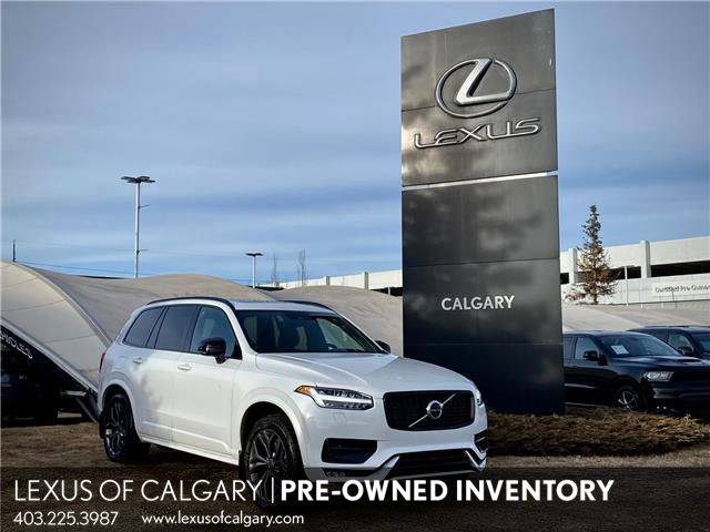 2022 Volvo XC90 T6 R-Design 7 Passenger (Stk: 250592A) in Calgary - Image 1 of 26