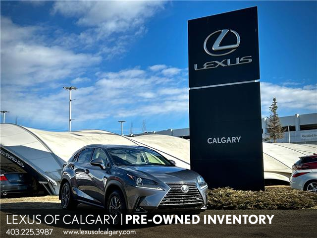2018 Lexus NX 300 Base (Stk: 250566A) in Calgary - Image 1 of 23