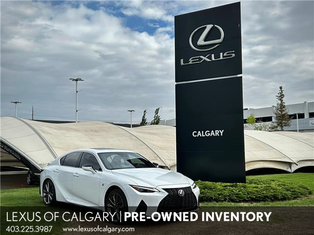 2022 Lexus IS 300 Base (Stk: 251002A) in Calgary - Image 1 of 23