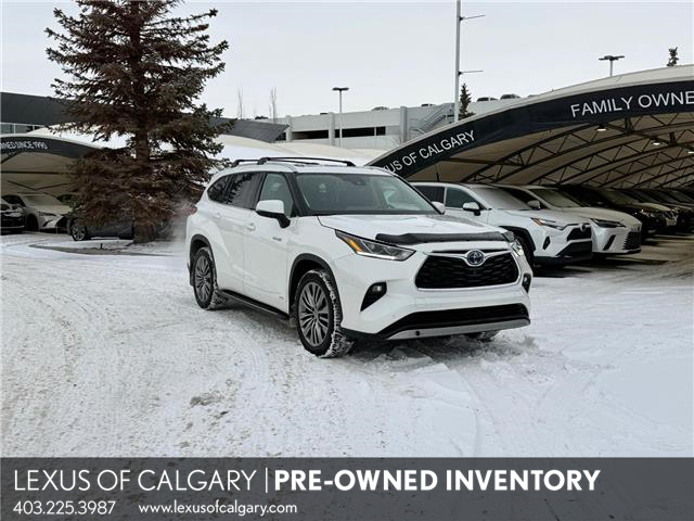 2021 Toyota Highlander Hybrid Limited (Stk: 260184B) in Calgary - Image 1 of 20
