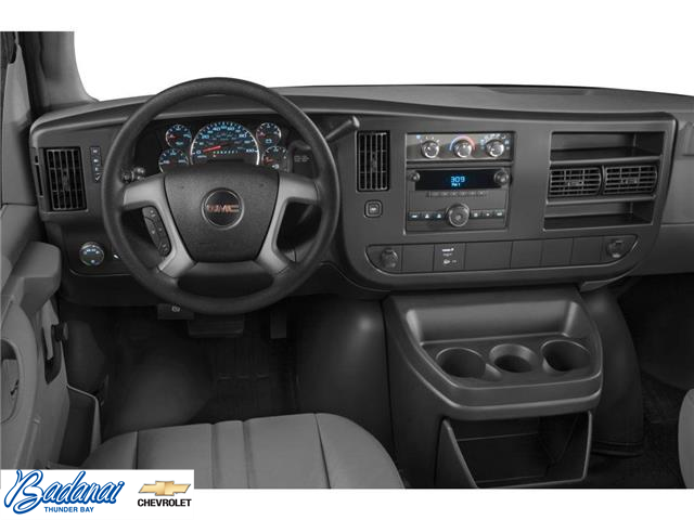 2015 GMC Savana Cutaway 3500 1WT (Stk: T223A3) in Thunder Bay - Image 2 of 2