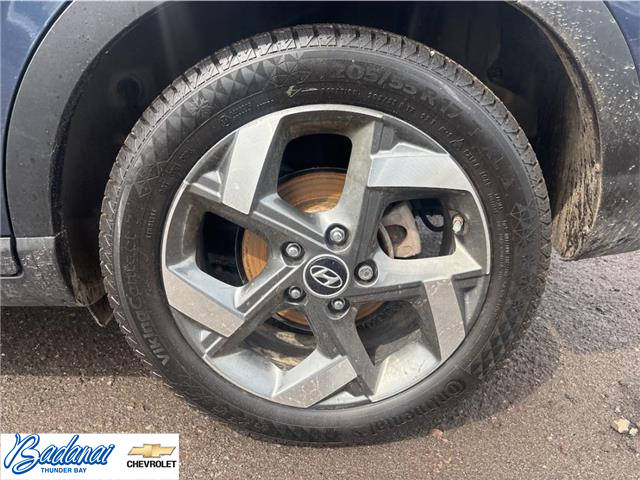 2023 Hyundai Venue Ultimate w/Denim Interior (IVT) (Stk: T353A) in Thunder Bay - Image 15 of 20
