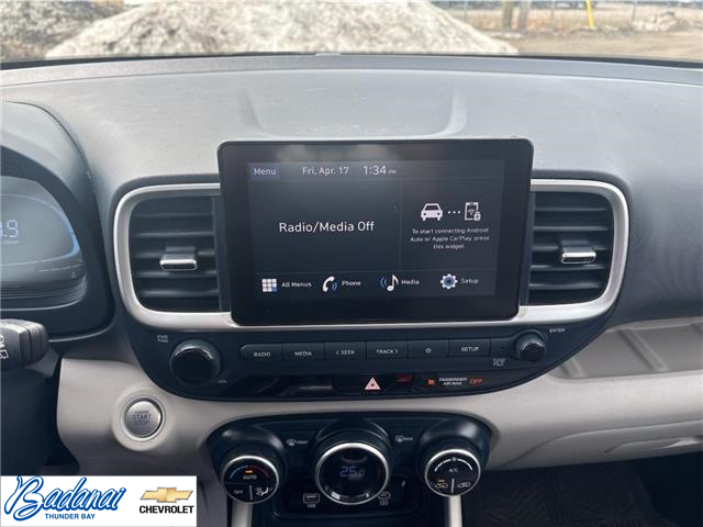 2023 Hyundai Venue Ultimate w/Denim Interior (IVT) (Stk: T353A) in Thunder Bay - Image 18 of 20