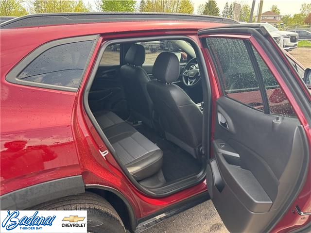 2025 Chevrolet Trax LT (Stk: 9299) in Thunder Bay - Image 9 of 18