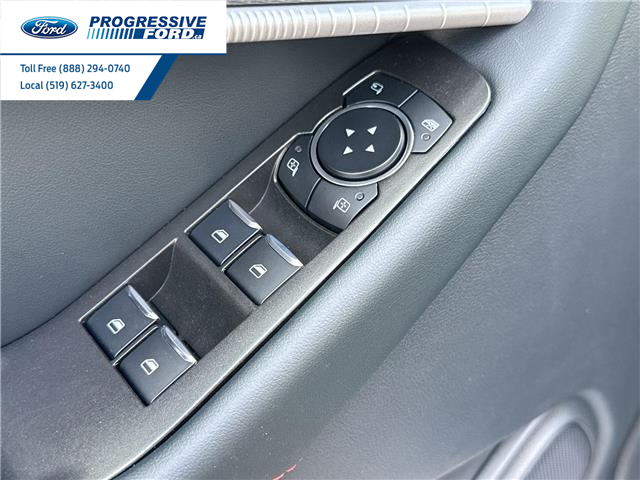 2025 Ford Explorer ST-Line (Stk: SGC83092) in Wallaceburg - Image 13 of 27