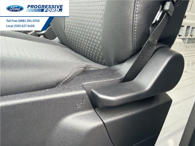 2025 Ford Transit-350 Cargo Base (Stk: SKA38720) in Wallaceburg - Image 4 of 13