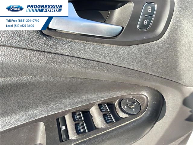 2019 Ford Escape SEL (Stk: KUC16918T) in Wallaceburg - Image 13 of 23