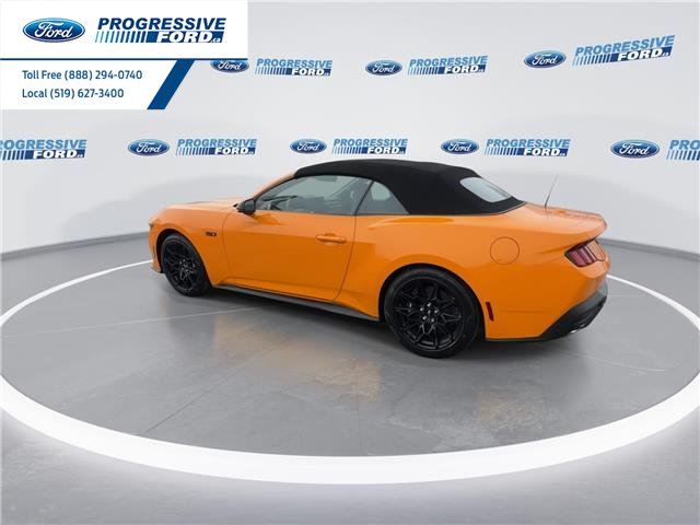2026 Ford Mustang GT Premium (Stk: T5115924) in Wallaceburg - Image 6 of 25