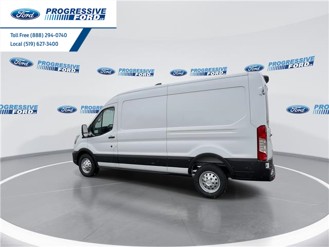 2026 Ford Transit-150 Cargo Base (Stk: TKA67334) in Wallaceburg - Image 6 of 21