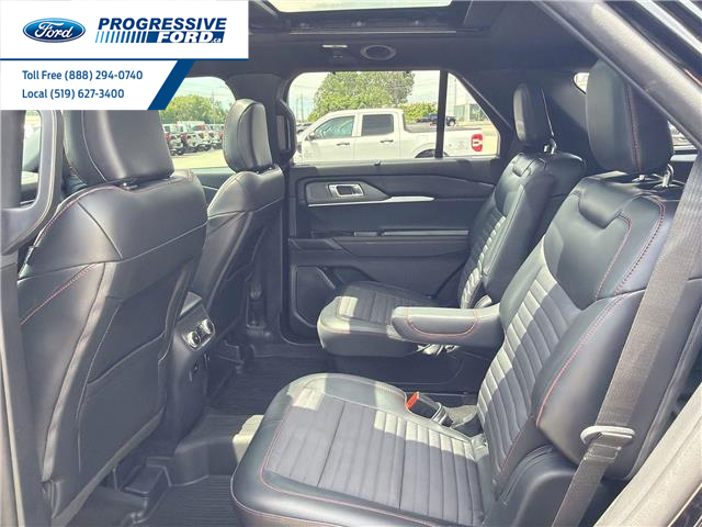 2025 Ford Explorer ST-Line (Stk: SGA95512T) in Wallaceburg - Image 23 of 27