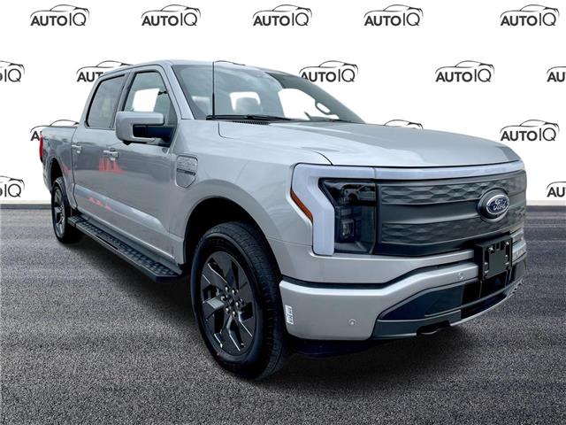 2023 Ford F-150 Lightning Lariat Silver