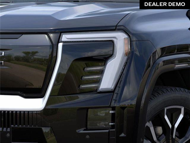 2025 GMC Sierra EV Denali (Stk: 250352) in London - Image 10 of 24 2025 GMC Sierra EV Denali (Stk: 250352) in London - Image 10 of 24