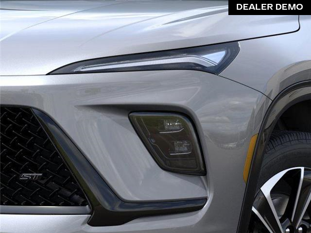 2026 Buick Enclave Sport Touring (Stk: 260052) in London - Image 10 of 24