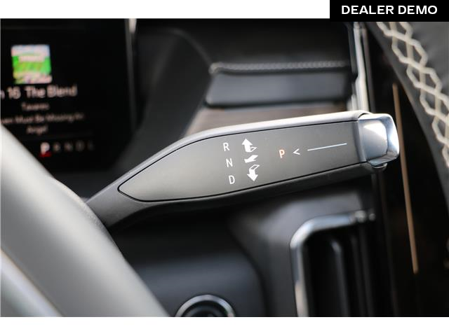 2025 GMC Acadia Denali (Stk: 250666) in London - Image 13 of 27