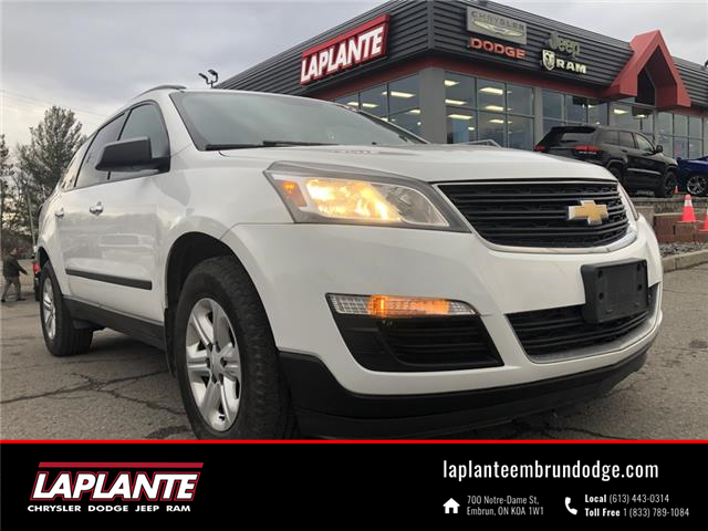 2017 Chevrolet Traverse LS (Stk: P22-23) in Embrun - Image 1 of 7