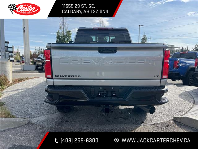 2026 Chevrolet Silverado 2500HD LT photo 4