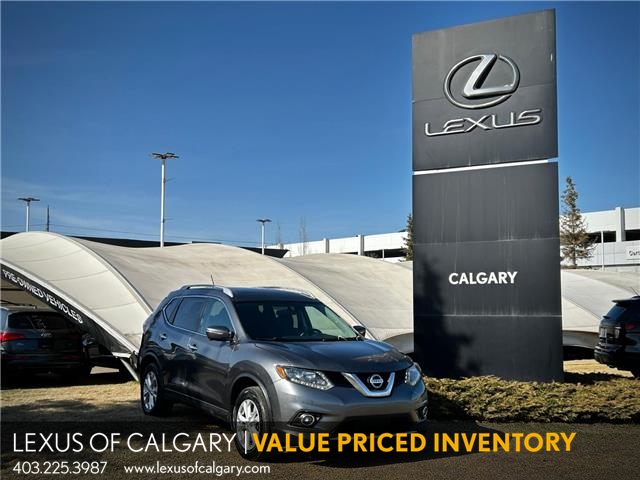 2015 Nissan Rogue S (Stk: 250823A) in Calgary - Image 1 of 23