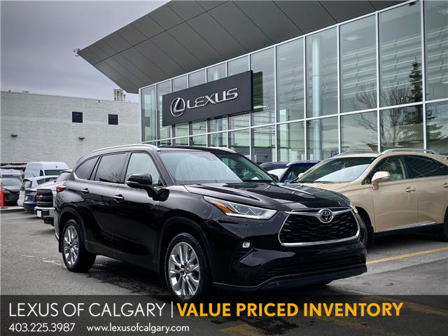 2021 Toyota Highlander Limited (Stk: 240994B) in Calgary - Image 1 of 22