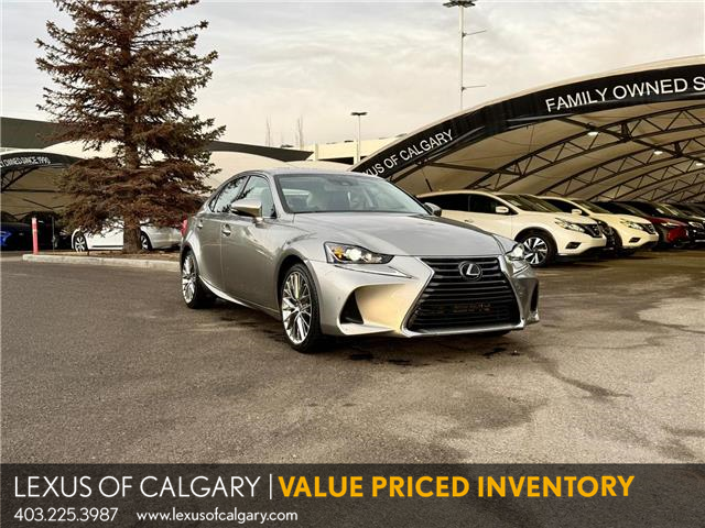 2018 Lexus IS 300 Base (Stk: 251419A) in Calgary - Image 1 of 19