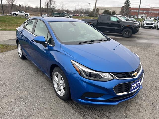 2017 Chevrolet Cruze LT Auto (Stk: 24929A) in Port Hope - Image 1 of 18