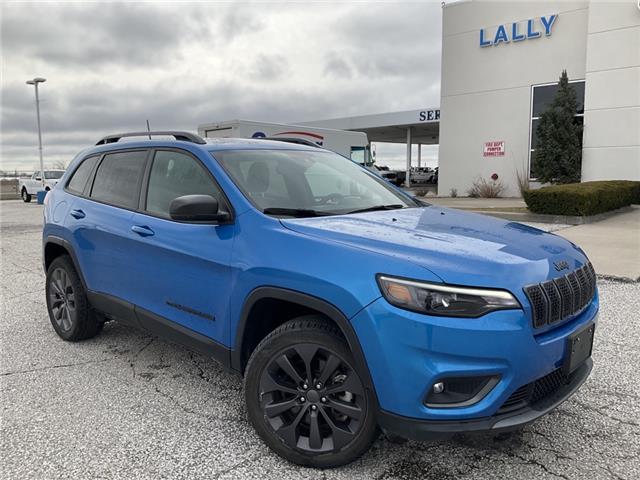 2021 Jeep Cherokee North (Stk: S11011R) in Leamington - Image 1 of 33