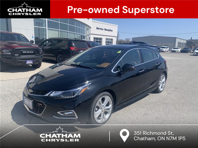 2017 Chevrolet Cruze Hatch Premier Auto (Stk: N05380A) in Chatham - Image 1 of 20