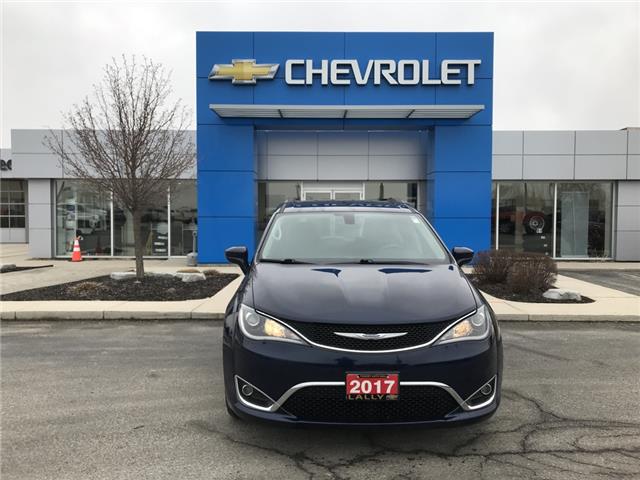 2017 Chrysler Pacifica Touring-L (Stk: R03107A) in Tilbury - Image 1 of 22