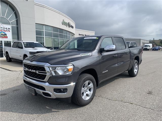 2022 RAM 1500 Big Horn (Stk: N05509) in Chatham - Image 1 of 23