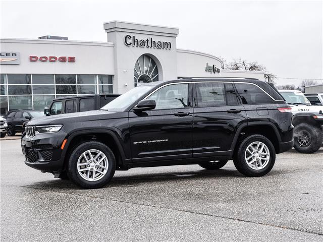 2023 Jeep Grand Cherokee Laredo (Stk: N05693) in Chatham - Image 1 of 24