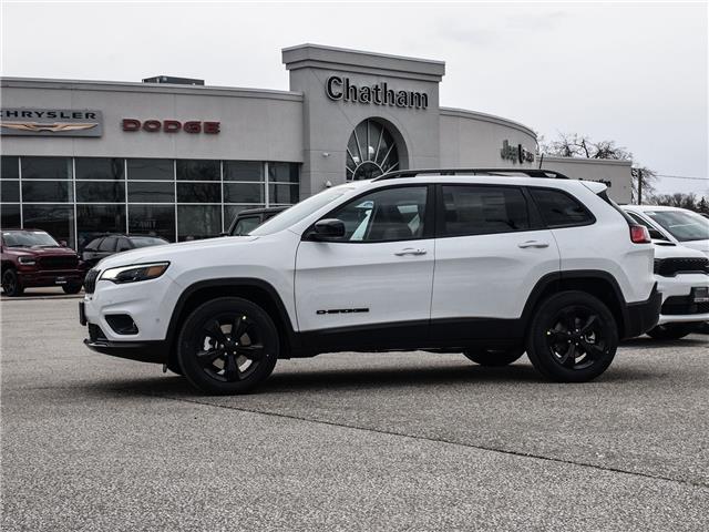 2023 Jeep Cherokee Altitude (Stk: N05727) in Chatham - Image 1 of 27