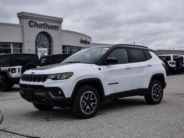 2024 Jeep Compass Trailhawk (Stk: RT128486) in Chatham - Image 1 of 29